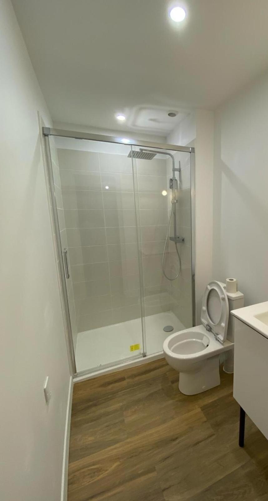 Au Coeur De Ville Laval  Chambre photo